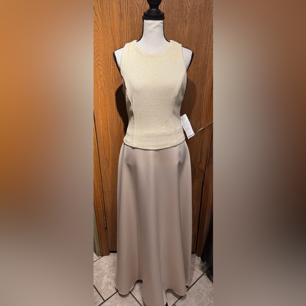 Patra Women’s Ivory with Silver& Gold GlitterTop Full Length Formal Evening Gown